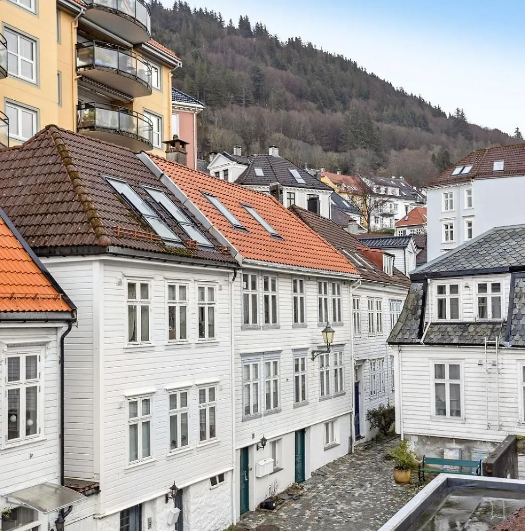Bergen Charm - Right In The City Center!